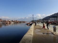 Jammu Kashmir Weather: जम्मू-कश्मीर में शून्य से नीचे दर्ज किया गया तापमान, जानें लद्दाख के मौसम का हाल