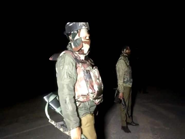 जम्मू-कश्मीर के पुंछ में सुरक्षाबलों का सर्च ऑपरेशन, आतंकियों की खोजबीन जारी