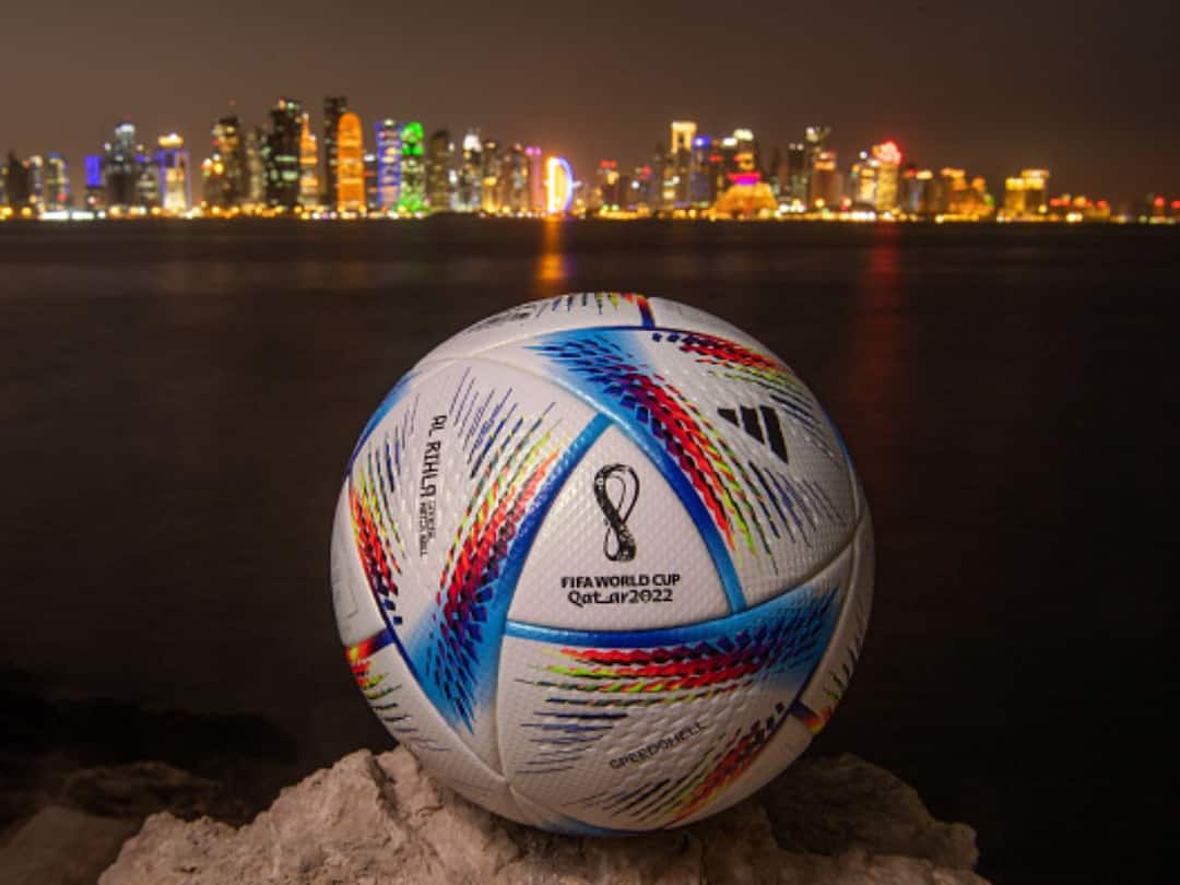 विश्वचषकाची उत्सुकता; रोमांचक आणि सुंदर, वेड लावणारा फीफा! article on fifa world cup 2022 विश्वचषकाची उत्सुकता; रोमांचक आणि सुंदर, वेड लावणारा फीफा!