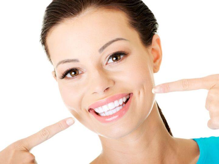 अगर आप कुछ ठंडा-गरम खाते हैं और अचानक आपके गले में टॉन्सिल या सूजन होने लगती है तो आपको अपने खान-पान का विशेष ध्यान रखना चाहिए.   यदि आप नहीं चाहते कि टॉन्सिल दोबारा हो तो आप ओरल हेल्थ के इन टिप्स को अपनाएं.