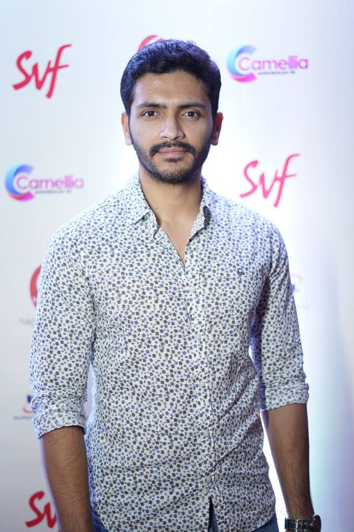 শুধুই কি নিজের অস্তিত্বকে খুঁজে পাওয়ার গল্প? নাকি নিজের ছেলেকে খুঁজে পাওয়া, এক সত্যি মিথ্যের হেঁয়ালিকে সমাধান করার গল্প?