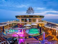 भारत में भी उठा सकते हैं लग्जरी क्रूज का लुत्फ, अद्भुत नजारे जीत लेंगे आपका दिल