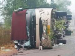 बिलासपुर में अनियंत्रित होकर पलटी वोल्वो बस, हादसे में 18 लोग घायल