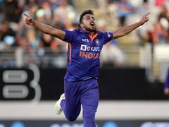 IND vs NZ: डेब्यू मैच में उमरान ने किया कमाल, डेविड कॉनवे को आउट कर वनडे में हासिल की पहली विकेट