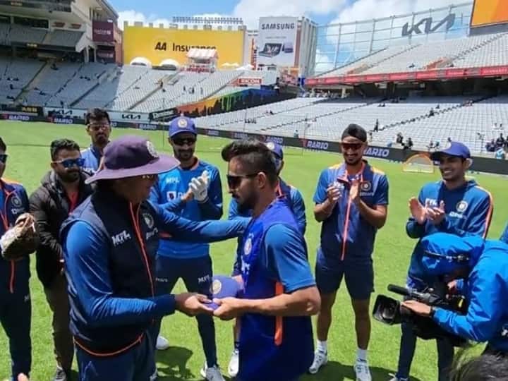 IND vs NZ Dreams come true for Arshdeep Singh and Umran malik get his chance for ODI debut against New Zealand IND vs NZ: अर्शदीप सिंह और उमरान मलिक का सपना हुआ सच, वनडे में डेब्यू का मिला मौका