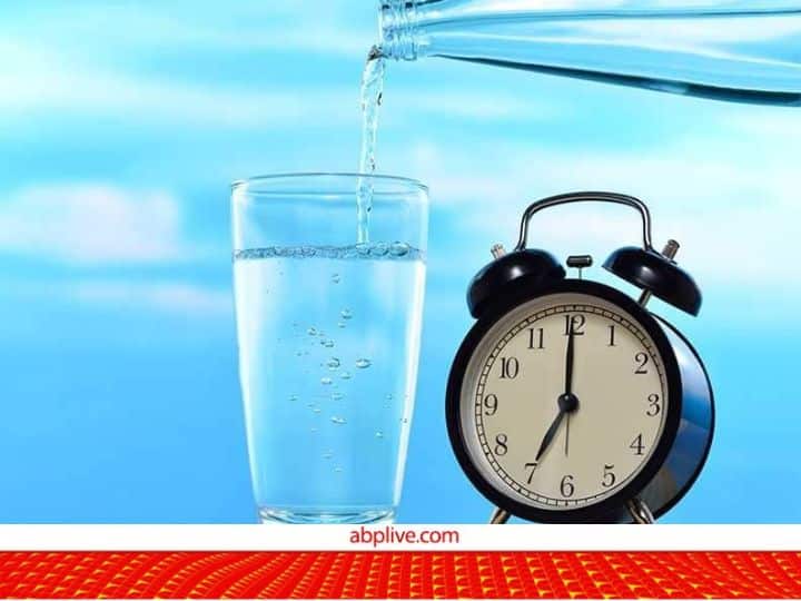 Know How Much Water Is Required To Our Body In A Day And What Should Be A Good Water Drinking Schedule