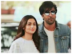 प्रियंका चोपड़ा से लेकर अनुष्का शर्मा तक... इन स्टार्स ने लुटाया Ranbir-Alia की बेटी Raha पर प्यार
