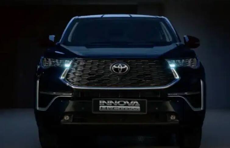 innova hycross toyota kirloskar unveiled their new mpv innova hycross in indian market see full details  Toyota Innova Hycross: ટોયોટાની નવી ઈનોવા હાઈક્રોસ, જાણો ક્યારે થશે લોન્ચ 