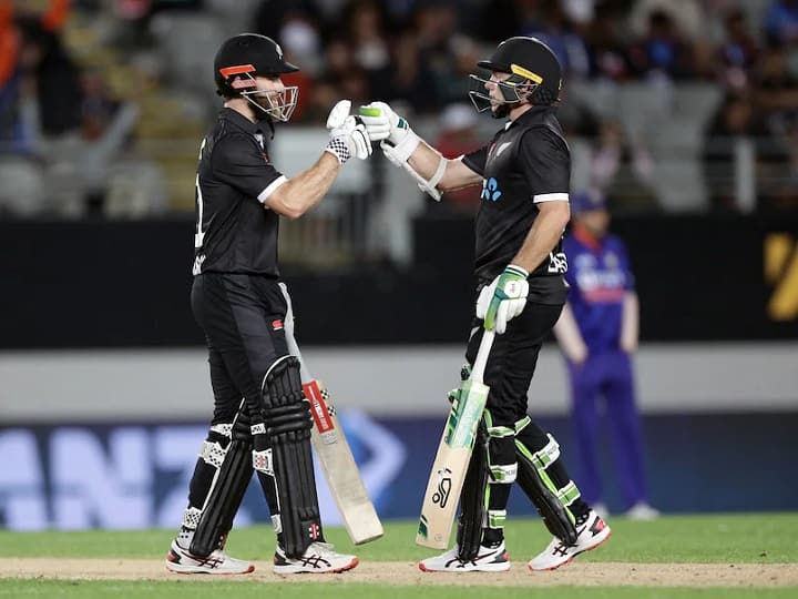 IND vs NZ 1st ODI New Zealand beat India by 7 wickets in Auckland One Day Tom Latham Kane Williamson IND vs NZ 1st ODI: लाथम और विलियमसन के बीच 164 गेंद पर 221 रन की नाबाद साझेदारी, भारतीय टीम 7 विकेट से हारी