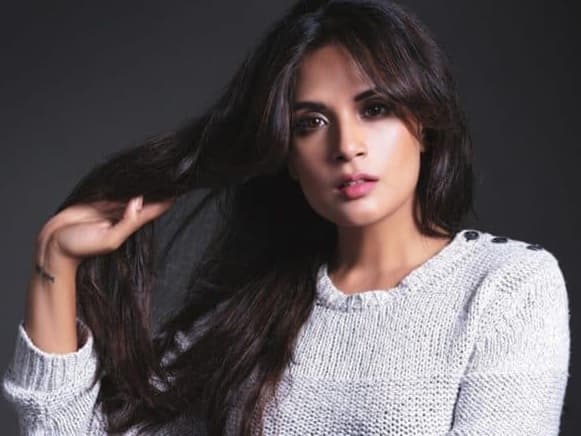 Richa Chadha Galwan Tweet Controversy : Anupam Kher React on it after Akshay Kumar Controversy : સેનાના અપમાન બદલ અભિનેત્રી પર ભડક્યા અનુપમ ખેર, ખેલાડી પણ લાલઘુમ