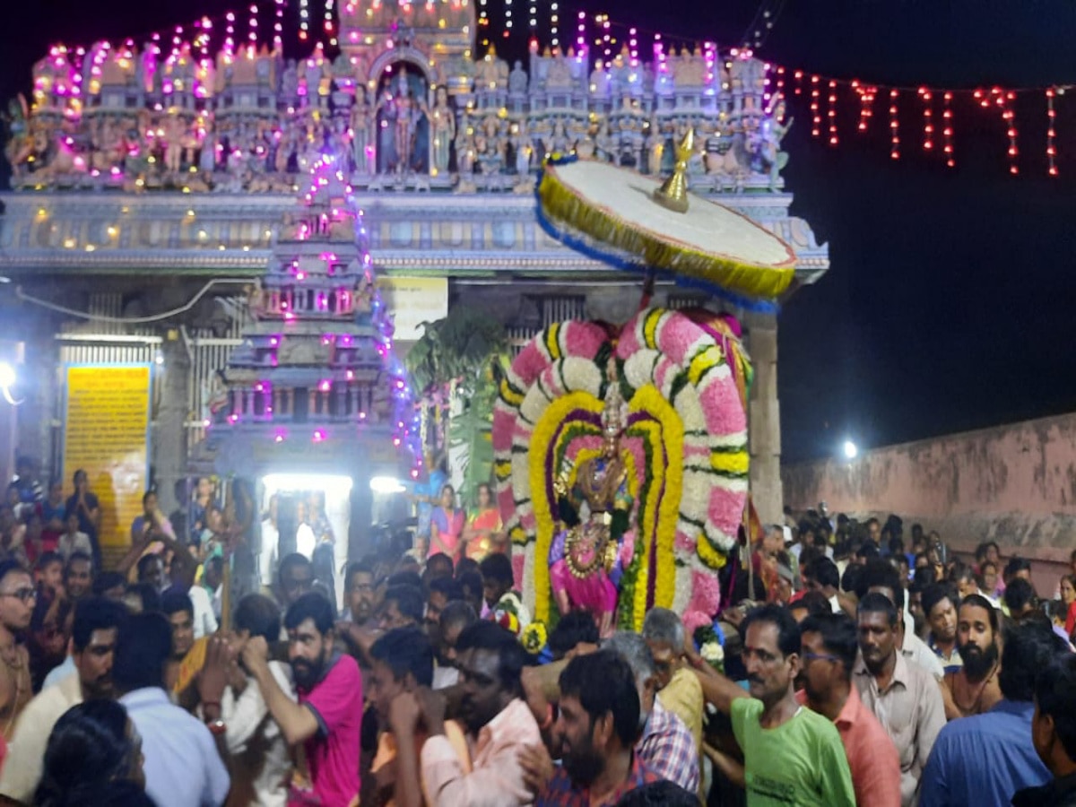 Karthigai Deepam festival: காவல் தெய்வமான துர்க்கை அம்மனுக்கு  உற்சவத்துடன் தீபத் திருவிழா தொடக்கம்...