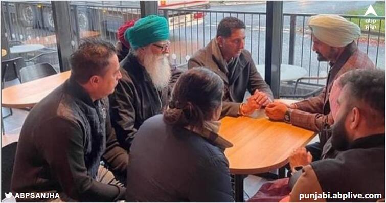 Sidhu Moosewale's parents met the head of 'Khalsa Aid' ਸਿੱਧੂ ਮੂਸੇਵਾਲੇ ਦੇ ਮਾਪਿਆਂ ਨੇ ਕੀਤੀ 'Khalsa Aid' ਦੇ ਮੁਖੀ ਨਾਲ ਮੁਲਾਕਾਤ, ਸੋਸ਼ਲ ਮੀਡੀਆ 'ਤੇ ਤਸਵੀਰ ਵਾਇਰਲ