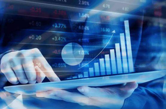 ਹੁਣ ਤੱਕ 4,000 ਤੋਂ ਵੱਧ ਸੂਚੀਬੱਧ ਕੰਪਨੀਆਂ ਨੇ ਆਪਣੀਆਂ ਰਿਪੋਰਟਾਂ ਦਾ ਐਲਾਨ ਕੀਤਾ ਹੈ, ਜਿਨ੍ਹਾਂ ਵਿੱਚੋਂ 1,100 ਤੋਂ ਵੱਧ ਕੰਪਨੀਆਂ ਘਾਟੇ ਵਿੱਚ ਹਨ। ਵੋਡਾਫੋਨ ਆਈਡੀਆ ਦੀ ਵਿੱਤੀ ਪਰੇਸ਼ਾਨੀ ਦਾ ਅੰਦਾਜ਼ਾ ਇਸ ਤੱਥ ਤੋਂ ਲਗਾਇਆ ਜਾ ਸਕਦਾ ਹੈ ਕਿ ਕੰਪਨੀ ਦੇ ਸ਼ੇਅਰ 52 ਹਫਤਿਆਂ ਦੇ ਉੱਚ ਪੱਧਰ ਤੋਂ 50 ਫੀਸਦੀ ਤੋਂ ਵੱਧ ਡਿੱਗ ਗਏ ਹਨ।