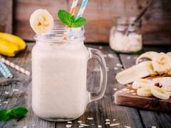 डेरी प्रोडक्ट्स के साथ कभी नहीं खाएं ये फल, सहेत को भुगतने पड़ेंगे गंभीर परिणाम