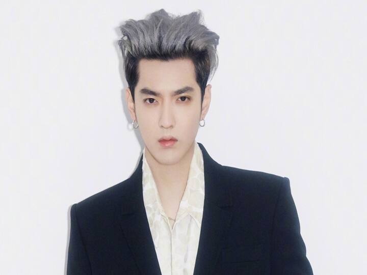 Former EXO Kris Wu Updates SNS—Is He Out of Jail?