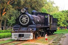 Pre- Wedding Photoshoot: करना है भीड़-भाड़ से दूर प्री-वेडिंग फोटोशूट तो इन विंटेज म्यूजियम का जरूर करें रूख