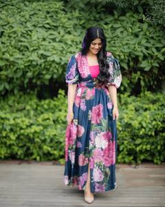 Megha AkashPhotos: పూలగౌనులో తళుక్కుమన్న మేఘా ఆకాష్