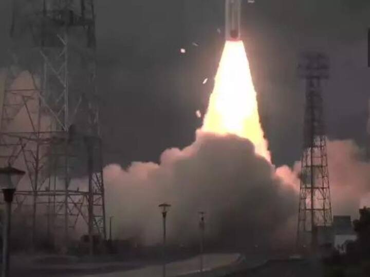 Isro's PSLV-C54 carrying 9 satellites successfully lifts off from Sriharikota ISRO PSLV-C54: ఇస్రో మరో రికార్డ్, పీఎస్‌ఎల్వీ సీ-54 ప్రయోగం విజయవంతం