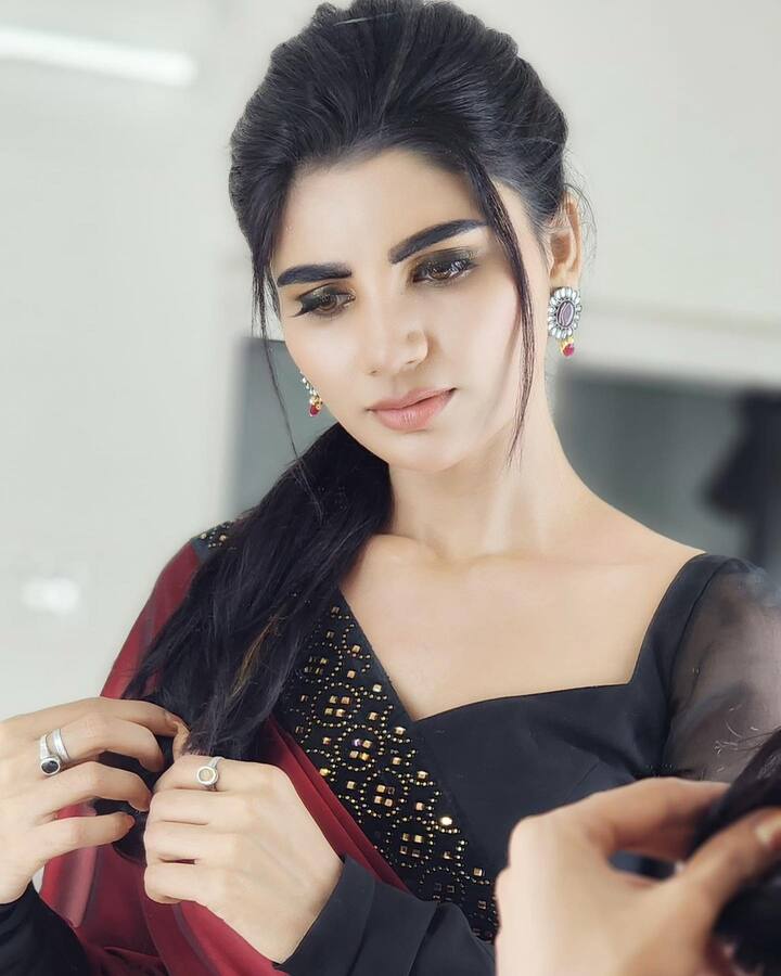 జబర్తస్త్ వర్ష అందమైన ఫోటోలు -Image credit: Jabardasth Varsha/Instagram