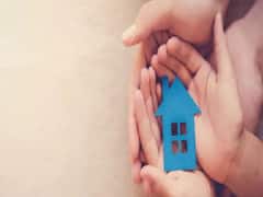 LIC Policy: 3 ਮਹੀਨੇ ਦੇ ਬੱਚੇ ਲਈ LIC ਦੀ ਇਸ ਪਾਲਿਸੀ 'ਚ ਕਰੋ ਨਿਵੇਸ਼, 150 ਰੁਪਏ ਦੇ ਨਿਵੇਸ਼ 'ਚ ਬੱਚਾ ਬਣ ਜਾਵੇਗਾ ਲੱਖਾਂ ਦਾ ਮਾਲਕ!