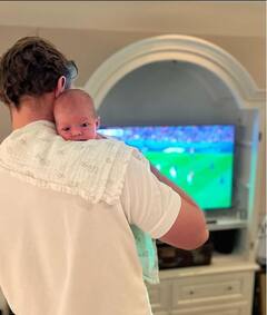 Stuart Broad-Mollie king: ਵਿਆਹ ਤੋਂ ਬਿਨਾਂ ਹੀ ਪਿਤਾ ਬਣੇ ਸਟਾਰ ਕ੍ਰਿਕਟਰ, ਸੋਸ਼ਲ ਮੀਡੀਆ 'ਤੇ ਸਾਂਝੀ ਕੀਤੀ ਖੁਸ਼ੀ