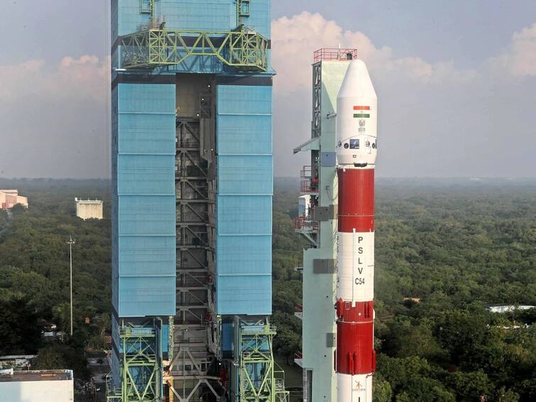 PSLV c54 rocket takes off on November 26 with 9 satellites PSLV-C54 :  பி.எஸ்.எல்.வி. சி-54 ராக்கெட் இன்று விண்ணில் பாய்கிறது..! இந்த ஆண்டில் இது எத்தனையாவது..?