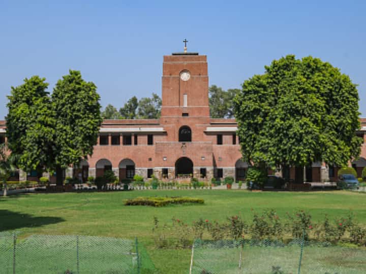 DU To Begin Second Round Of Spot Admissions On Monday DU To Begin Second Round Of Spot Admissions On Monday