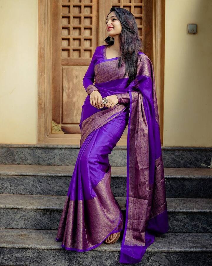கண்டாலே கிறுகேத்தும் கஞ்சா வச்ச கண்ணு...