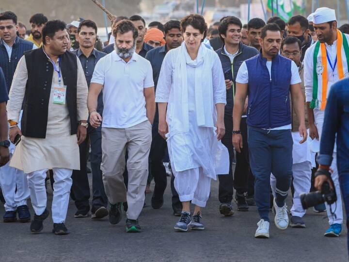 Bharat Jodo Yatra mhow power outage reported ahead of rahul gandhis rally Bharat Jodo Yatra: राहुल गांधी की रैली से पहले महू में बिजली गुल, दिग्विजय सिंह ने साजिश करार दिया