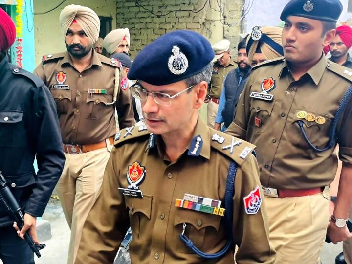Punjab Police Ultimatum 3 Days for glorifying weapons no FIR and Appeal remove content ANN Punjab News: हथियार के साथ फोटो पोस्ट करने वालों को बड़ी राहत, पुलिस ने दिया 72 घंटे का अल्टीमेटम