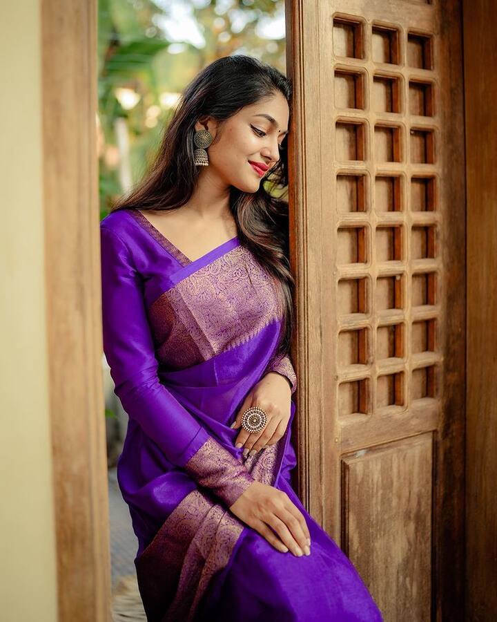 கண்டாலே கிறுகேத்தும் கஞ்சா வச்ச கண்ணு...