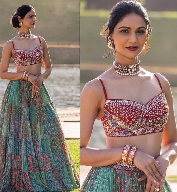 Wedding Tips: दोस्त की शादी में करीना कपूर के इस आउटफिट को कर सकती हैं कॉपी, लगेंगी सबसे अलग