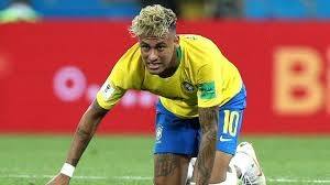 বরং অন্যভাবে বলা ভাল, নেইমারকে ছাড়াও ব্রাজিল দুরন্ত ফুটবলের নমুনা মেলে ধরেছিল। তবে নেইমার চোটের জেরে আগামী দুটো ম্যাচে না থাকাটা অবশ্যই চিন্তা বাড়াবে ব্রাজিল শিবিরে।