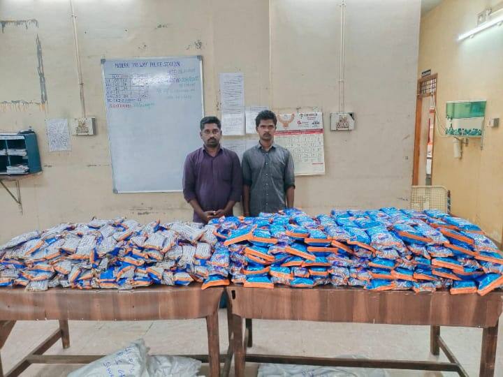 Those who confiscated bundles of gutka at Madurai railway station were arrested TNN Crime: மதுரை ரயில் நிலையத்தில் மூட்டை மூட்டையாக குட்கா பறிமுதல் - 2 பேர் கைது