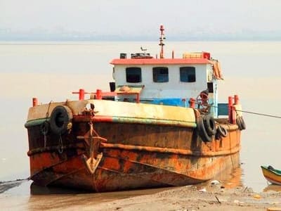 Mumbai Attack 26/11 terrorists Ajmal Kasab MV Kuber Boat used by terrorists has not come out of Porbandar port till date Mumbai Attack: आज तक इस बंदरगाह से बाहर नहीं निकली ये नाव, मुंबई हमले के दौरान आतंकियों ने की थी इस्तेमाल