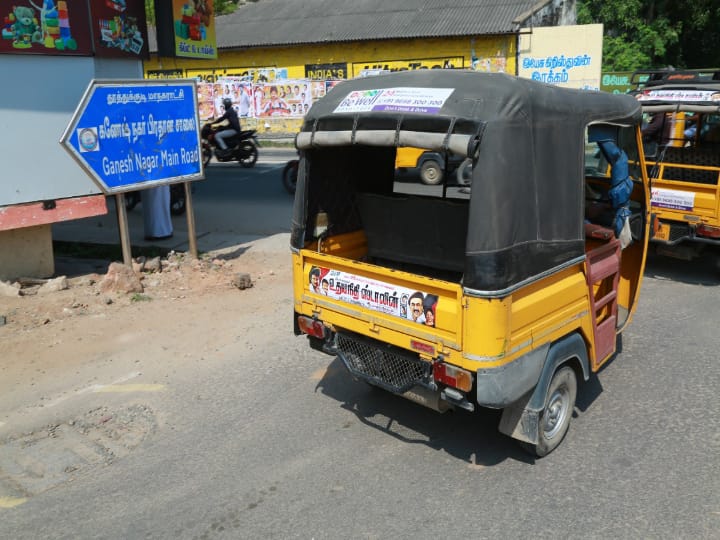 200 ஆட்டோக்களில் உதயநிதிக்கு பிறந்தநாள் வாழ்த்து ஸ்டிக்கர்- அதிரடி காட்டும் தூத்துக்குடி ஜோயல்