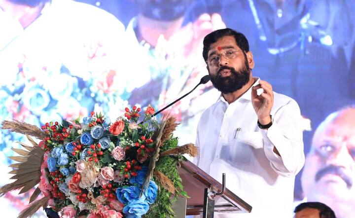 पंचगंगा प्रदूषणमुक्ती तसेच महापुराच्या कचाट्यातून या भागाची मुक्तता करण्यासाठी प्रयत्न करू, असेही मुख्यमंत्री म्हणाले.