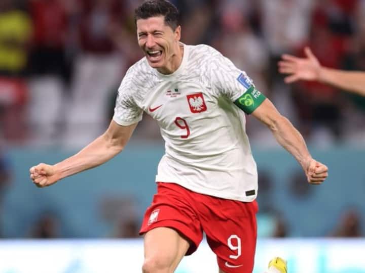 FIFA World Cup 2022: Poland beat Saudi Arabia 2-0 Piotr Zielinski Robert Lewandowski Scores Poland Vs Saudi Arabia: ప్రపంచకప్‌లో సౌదీకి తొలి ఓటమి - రౌండ్ ఆఫ్ 16 రేసులో పోలండ్!