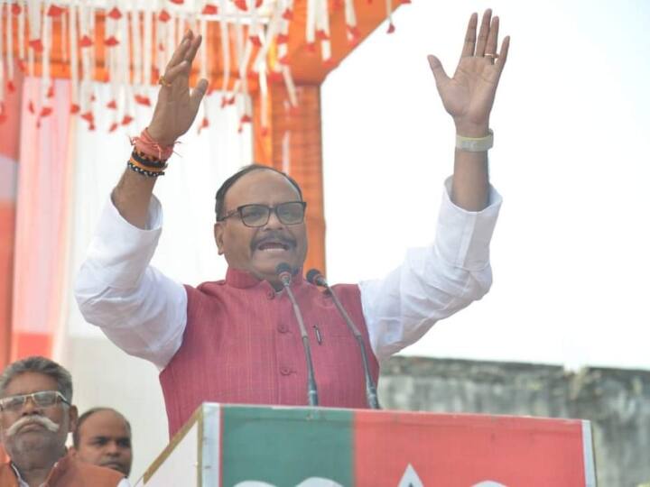 Mainpuri Lok Sabha by election UP Deputy CM Brajesh Pathak claims victory of BJP candidate Raghuraj Singh Shakya Mainpuri Bypoll: डिप्टी CM ब्रजेश पाठक का बड़ा दावा, बताया किस वजह से मैनपुरी सीट जीत जाएगी BJP !