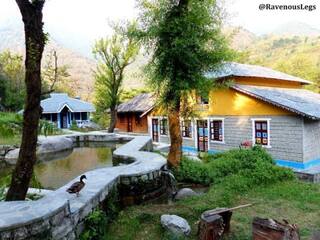 Heritage Village: अबकी बार फेमस ट्यूरिस्ट प्लेस पर नहीं, इन हेरिटेज गांव में जाइए! छुट्टी का मजा होगा डबल