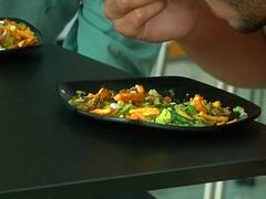 तर्री पोह्याला दोन तरुणांनी दिलं वेगळं रुप, वर्षाला 13 लाख प्लेट्सची विक्री