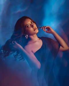 Raashii Khanna : ब्लॅक जंपसूटमध्ये राशी खन्नाचा ग्लॅमरस अंदाज