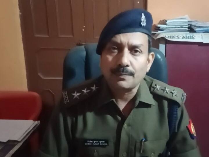 Kanpur Lekhpal daughter tried to kidnap Police looking four miscreants with help of CCTV ANN Kanpur: पानी मांगने के बहाने लेखपाल की बच्ची को किडनैप करने की कोशिश, मां की बहादुरी से भागे चारों बदमाश