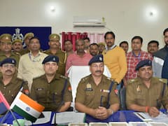 तंबाकू व्यापारी के यहां हुई करोड़ों की चोरी का पुलिस ने किया खुलासा, चोरी के माल सहित आरोपी गिरफ्तार