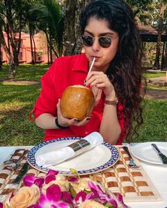 Anshula Kapoor PHOTO: ગોવામાં વેકેશન એન્જોય કરી રહી છે અર્જુન કપૂરની બહેન અંશુલા, જુઓ બોલ્ડ તસવીરો