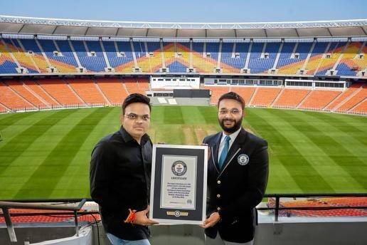 Ahmedabad Great Record: Gujarat World largest cricket stadium motera stadium wins the Guinness World Record prize World Record: અમદાવાદના મૉટેરા ક્રિકેટ સ્ટેડિયમને મળ્યુ ગિનીઝ બુક ઓફ વર્લ્ડ રેકોર્ડમાં સ્થાન, BCCIએ ટ્વીટ કરીને આપી જાણકારી