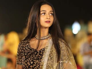 Pakistani Girl Dance Video: 'मेरा दिल ये पुकारे आजा...' के बाद पाकिस्तानी गर्ल आयशा का दूसरा वीडियो वायरल, लाखों में मिले व्यूज