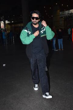 एयरपोर्ट पर कैजुअल लुक में छा गए Ayushmann Khurrana, 'एक्शन हीरो' की एक झलक के लिए टूट पड़े फैंस