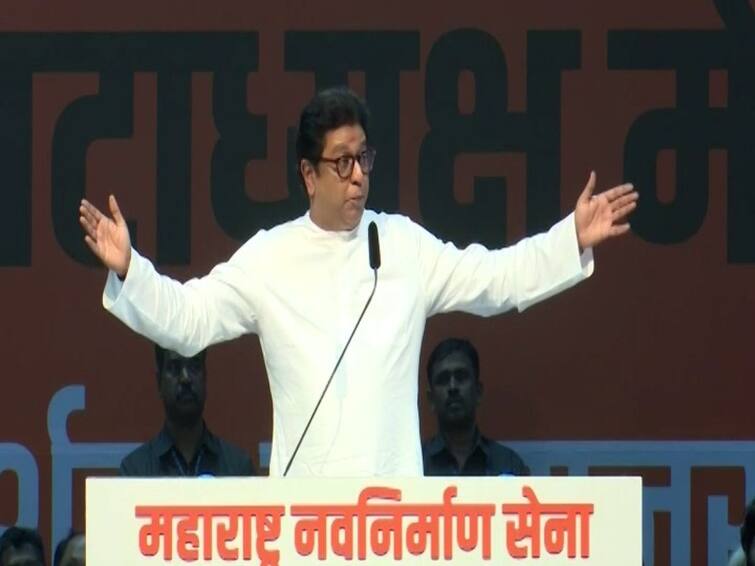 maharashtra nashik news mns leaders leaves from Nashik for Raj Thackeray's Gudipadwa meeting on shiv tirtha Raj Thackeray Sabha : राज ठाकरे यांच्या गुढीपाडवा मेळाव्यासाठी नाशिकहून मनसैनिक रवाना, नाशिक मनसेला बळ मिळणार का? 