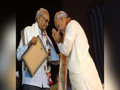 PM Modi Video : பிரதமர் மோடியின் பள்ளி ஆசிரியர் காலமானார்.. பழைய வீடியோவை பகிர்ந்து உருக்கம்.